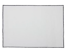 Carica l&#39;immagine nel visualizzatore di Gallery, Set 2 runner da tavola in lino resinato con ricamo Horsebit personalizzabili

